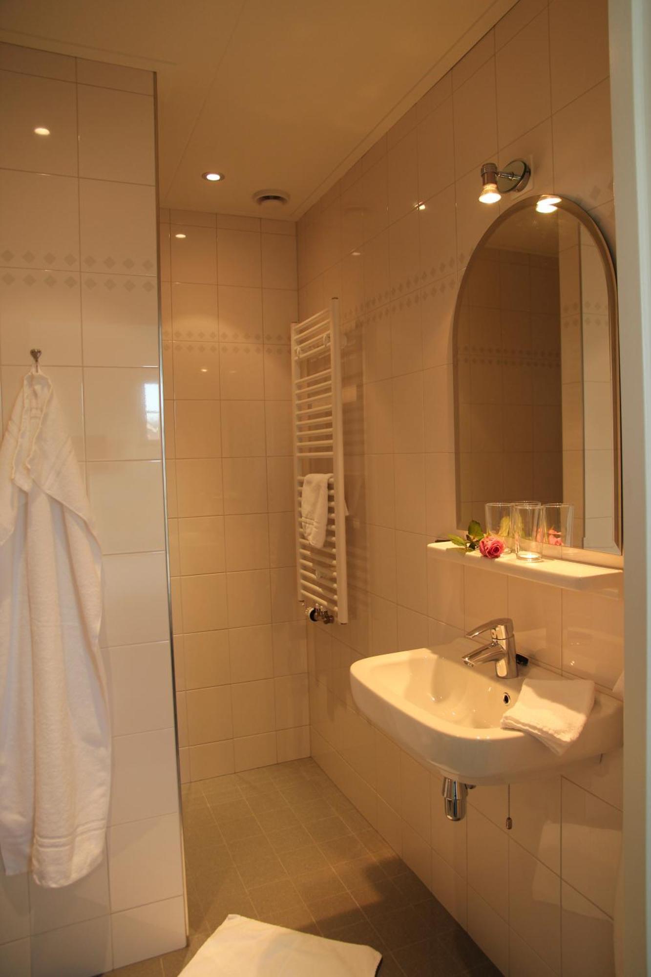 Duinoord Oostkapelle Bed & Breakfast Bagian luar foto